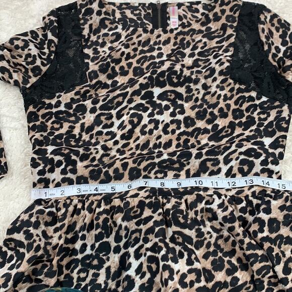 Xhilaration leopard print and black lace bell sleeved fit and flare dress, med - Picture 6 of 9